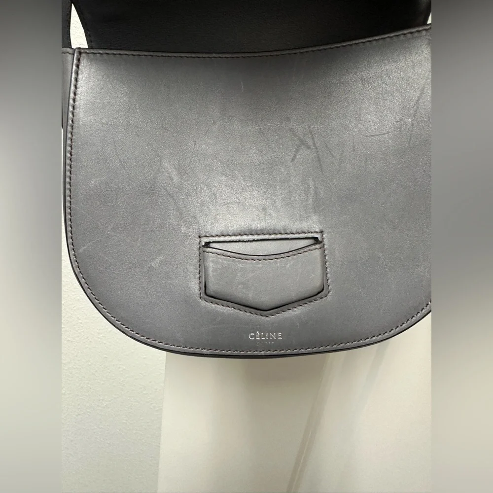 CELINE SMALL LEATHER TROTTEUR - Picture 5 of 13